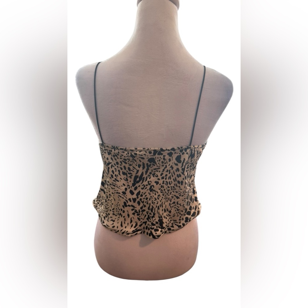 Leopard Print Spaghetti Strap Crop Top - Picture 5 of 6